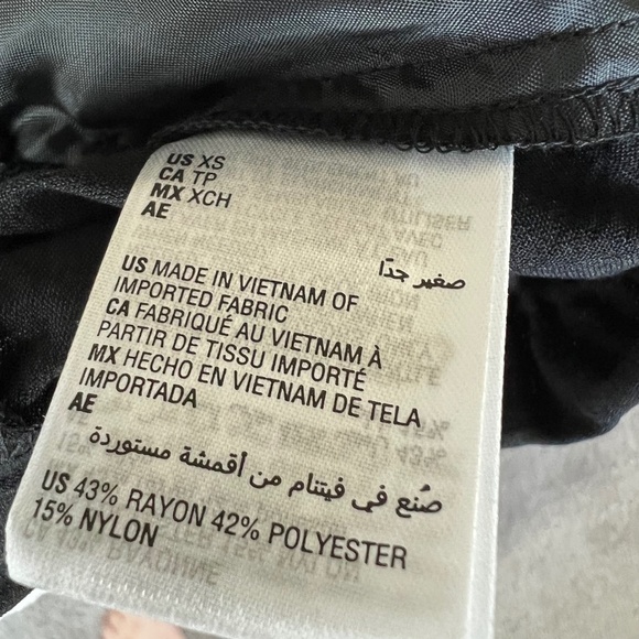 INC International Concepts Faux-Wrap Tie Front Shorts Deep Black Size XS - Picture 4 of 5